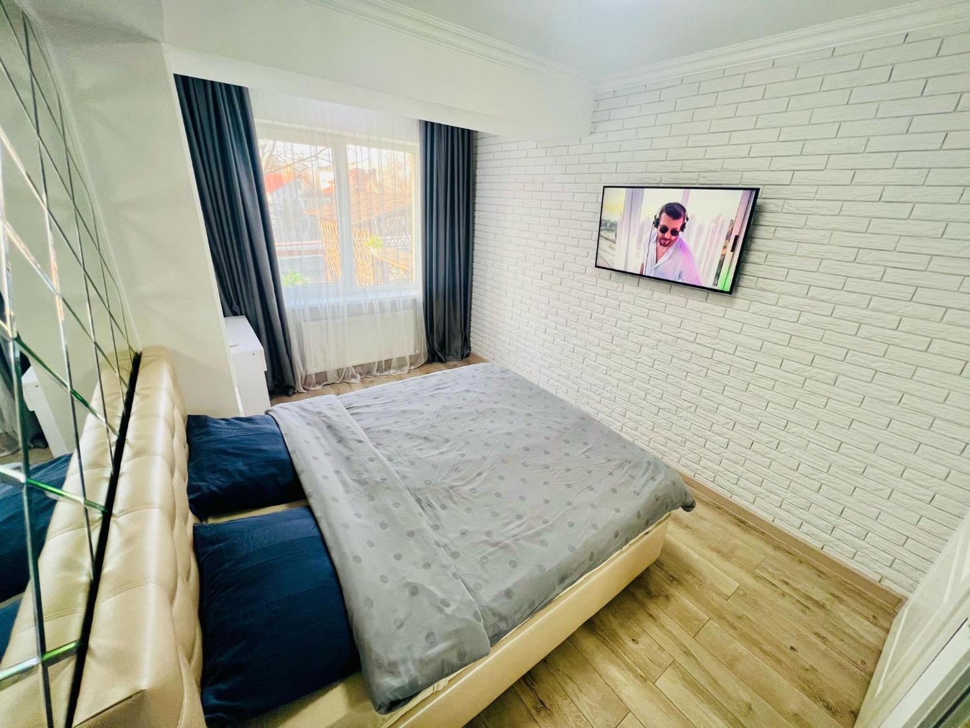 Central Eco View Apartment 키시나우 외부 사진