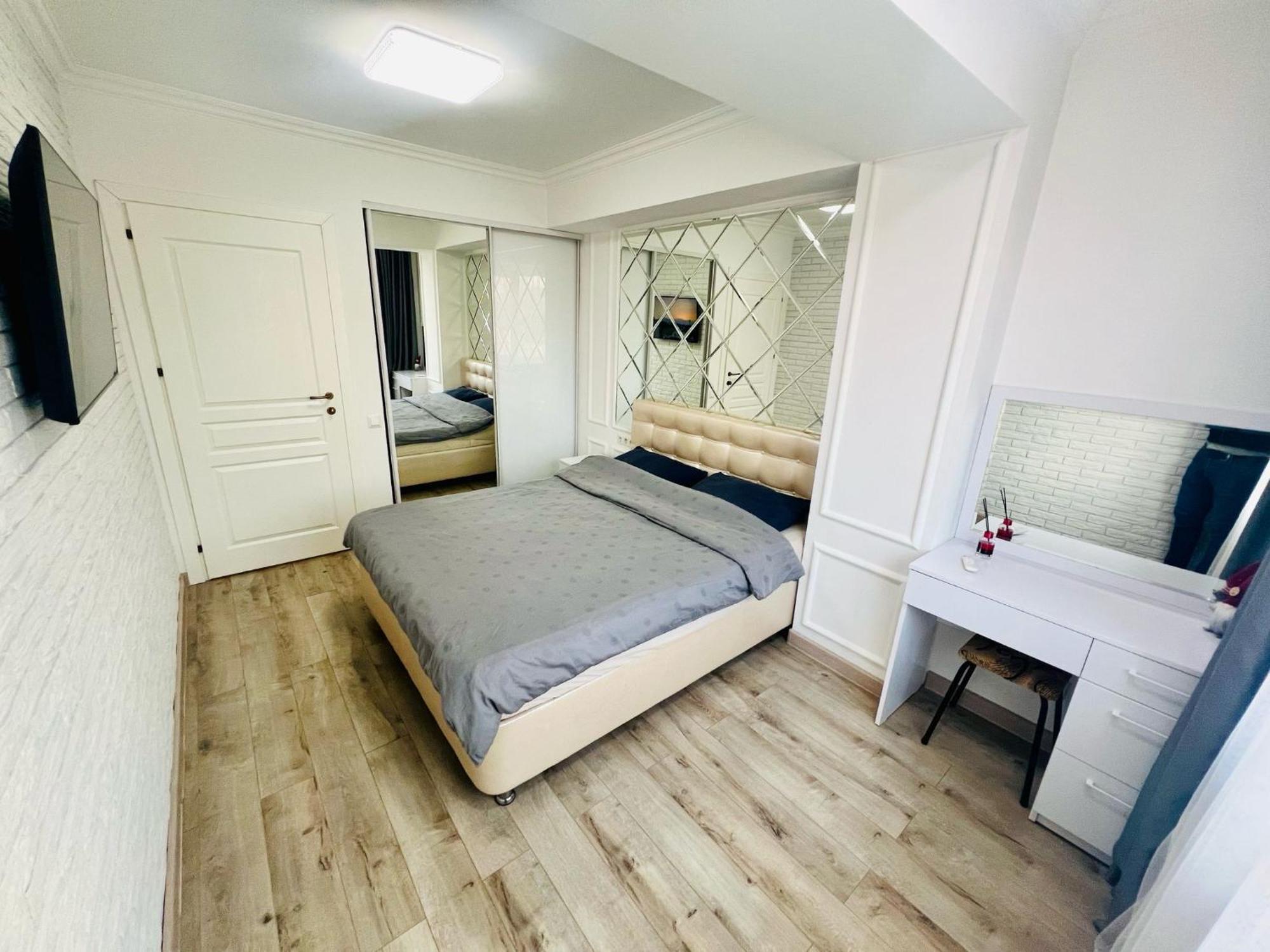 Central Eco View Apartment 키시나우 외부 사진